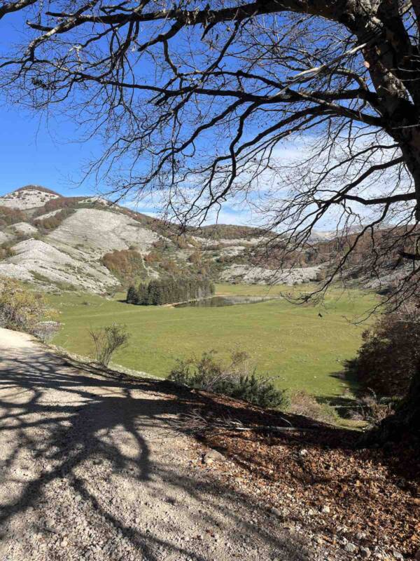 altopiano di Rascino e Lago di Cornino 42 gradi nord